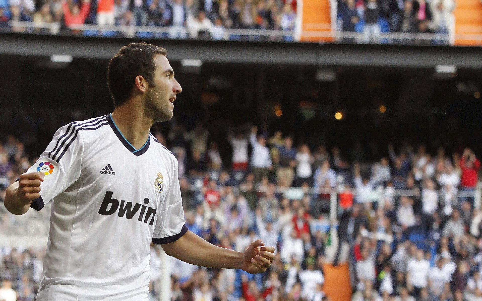 西甲球员疲劳状态动态监测与恢复方法研究,西甲球员场均跑动距离