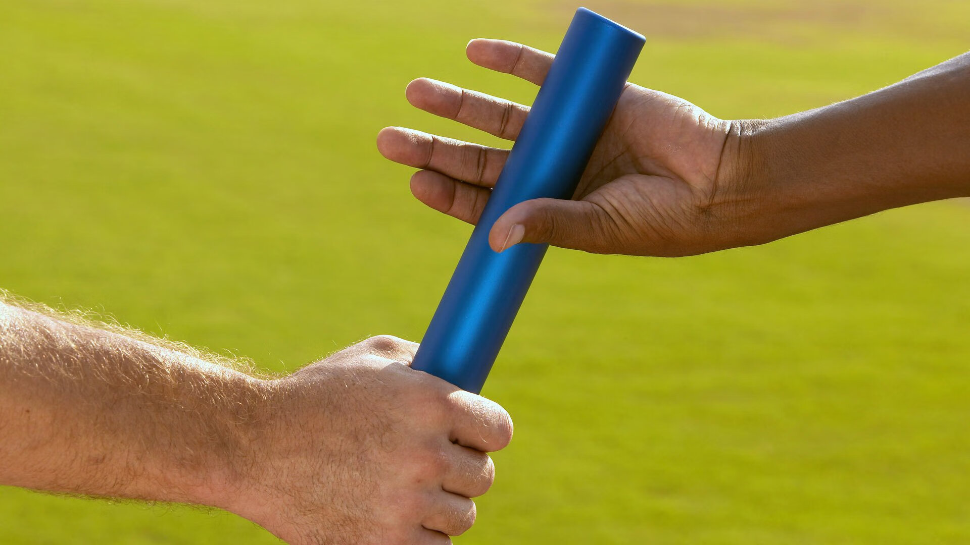 破解“迷宫”赛段:装备调校与行车技巧深度解析